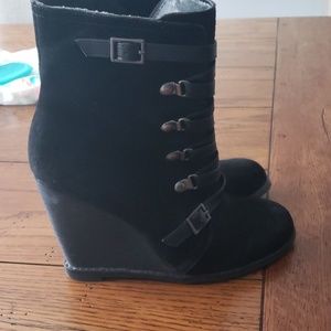Womens boots